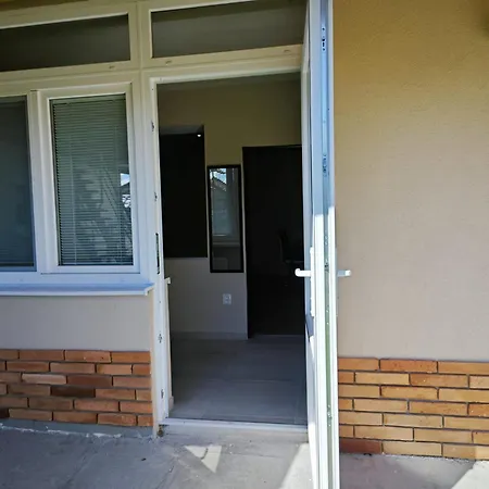 公寓 Mendi Štúrovo